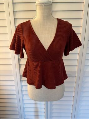 Waffle Knit Peplum V-Neck Top